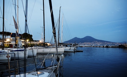 Sailing in Napoli