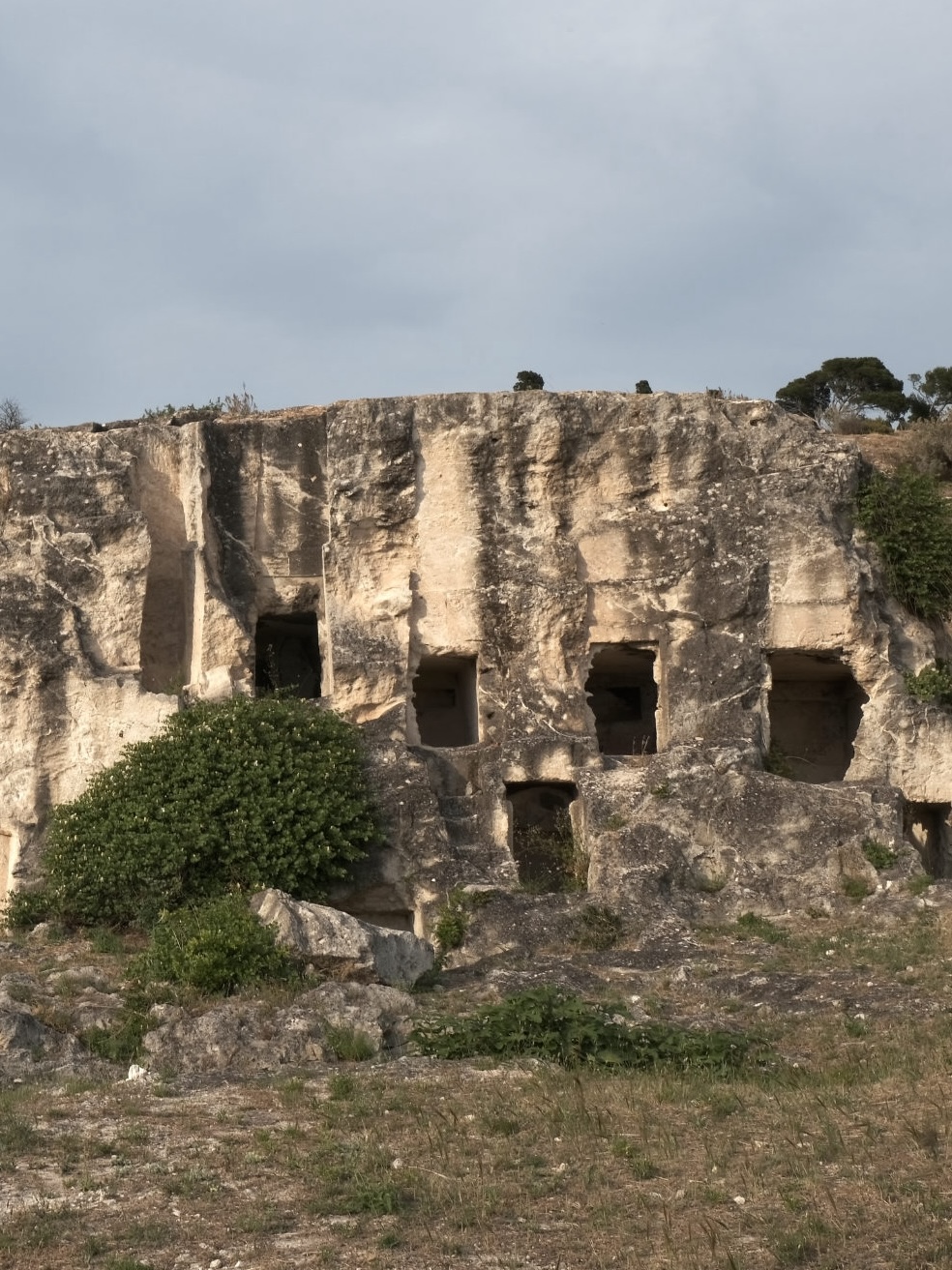 Le origini di Cagliari: tramonto a Tuvixeddu